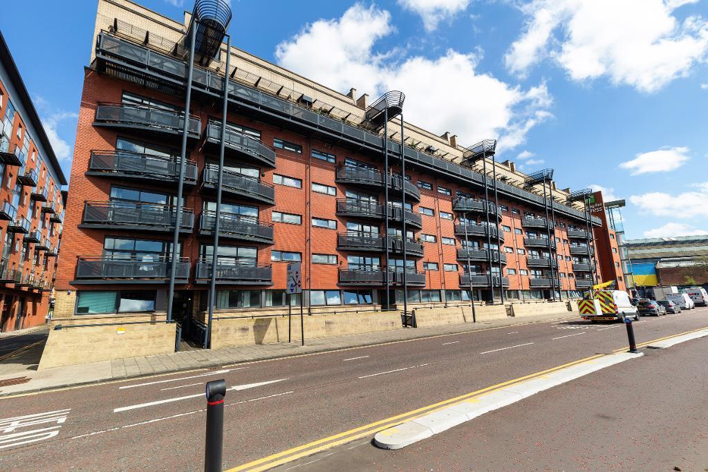 Clyde Street, Glasgow, G1 4LH